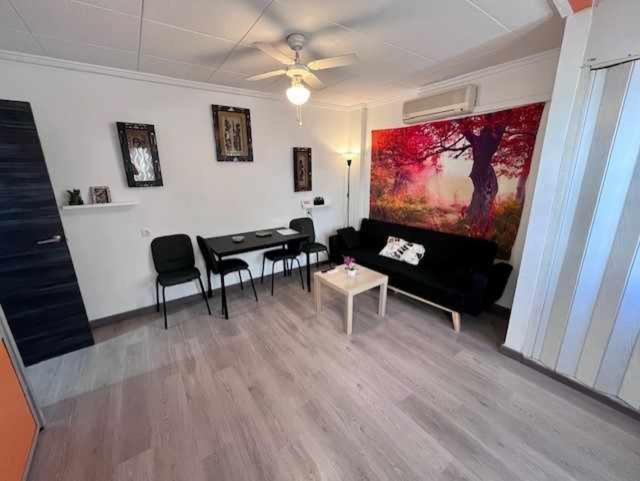 Loft Interior Y Tranquilo Petrer Bアパートメント エクステリア 写真